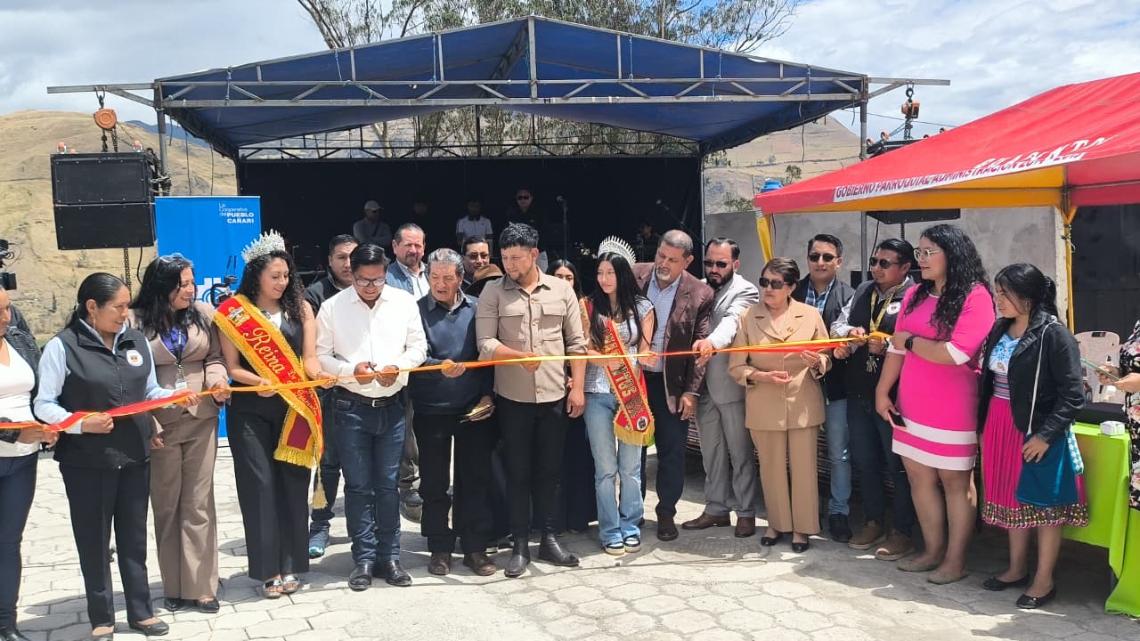 Gran Inaguración del Malecon de Guasuntos